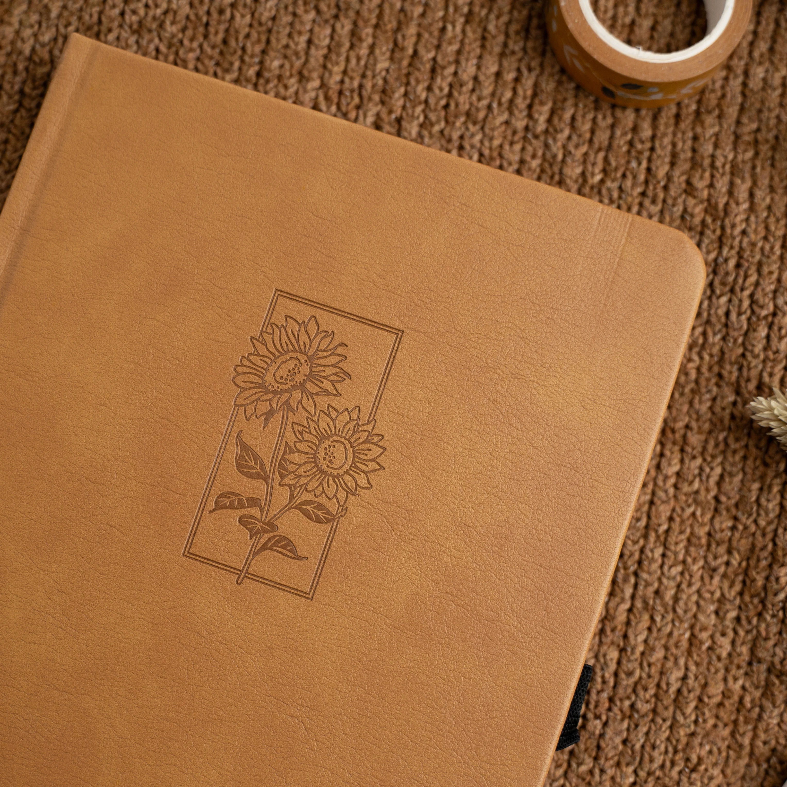 Sunflower - Dot Grid Notebook - 128 pages - Image 2